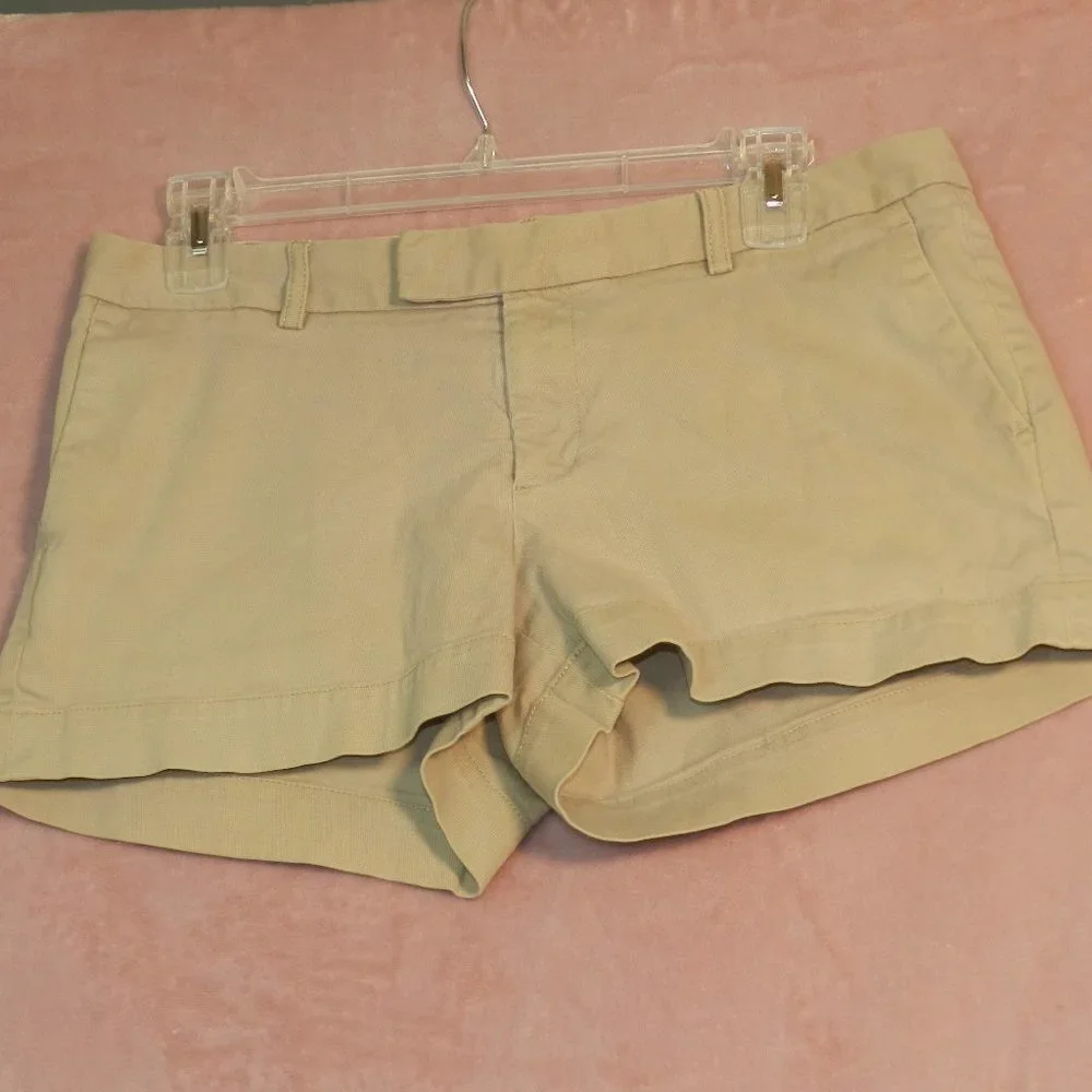 Banana Republic Womens Short Khaki Ryan Fit Casual Summer Basic Shorts Size 6 - Picture 1 of 8